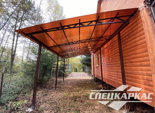 Навес для автомобиля к дому из поликарбоната №86 - фото 1811