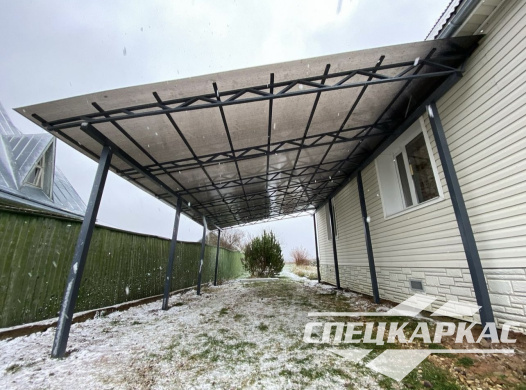 Навес для автомобиля примыкающий к дому №66 - фото 1620